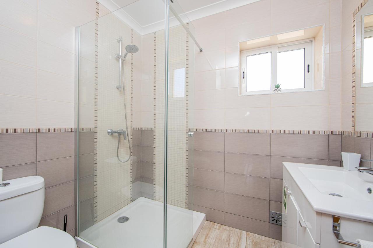 Caparica Beach Apartment By Host-Point กอสตา ดา กาปาริกา ภายนอก รูปภาพ